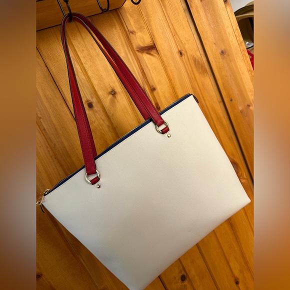 Coach Tote Purse - Picture 2 of 4